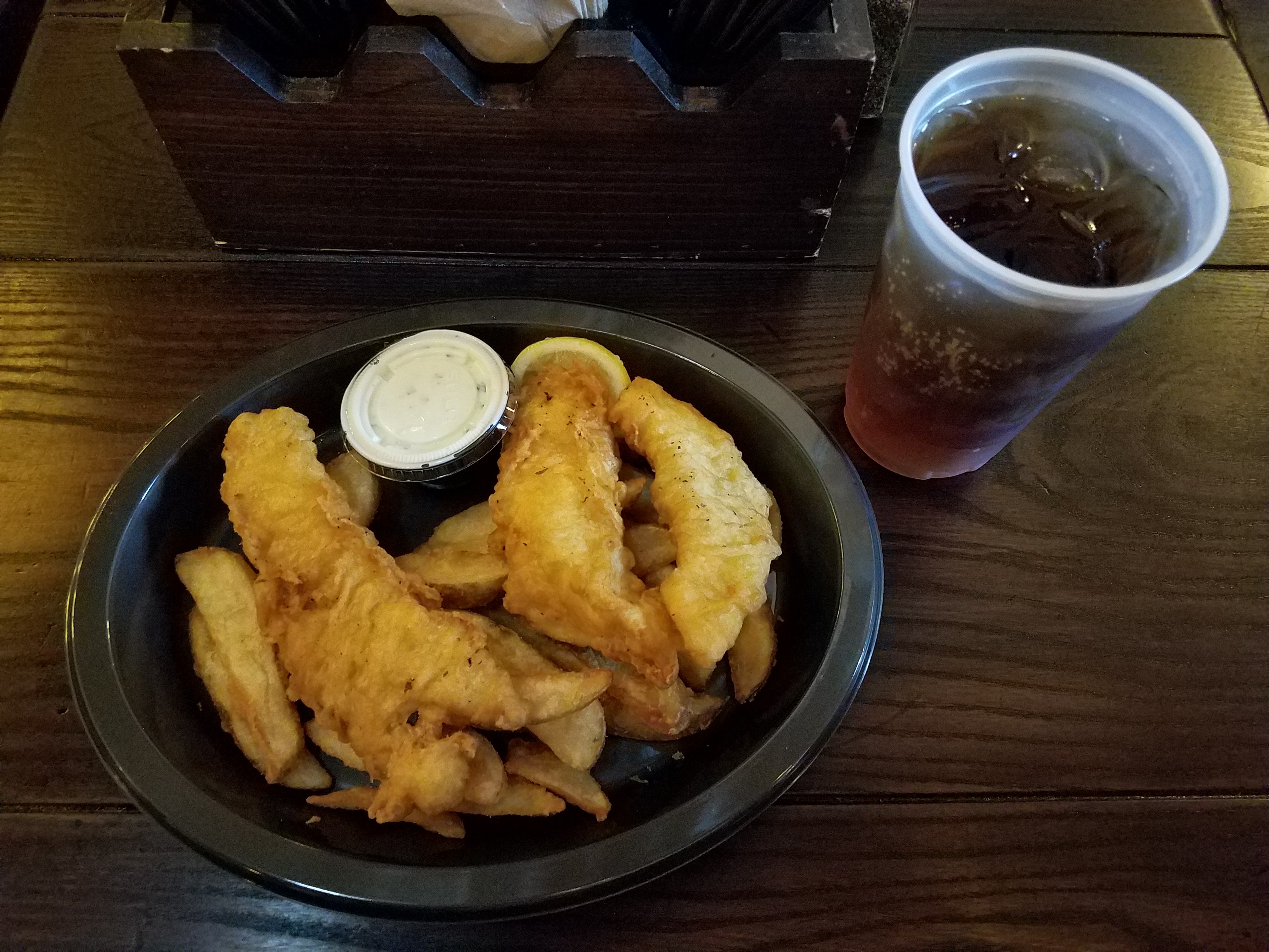 Fish and chips at Leaky Cauldron - Diagon Alley - Universal Studios Orlando - by unofficialuniversal.com