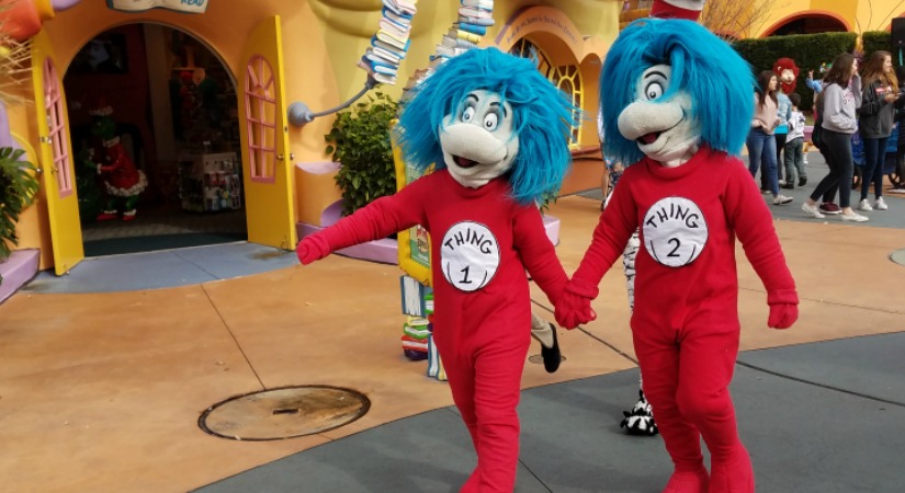 Thing 1 and Thing 2 at Islands of Adventure in Orlando, Florida - by unofficialuniversal.com.