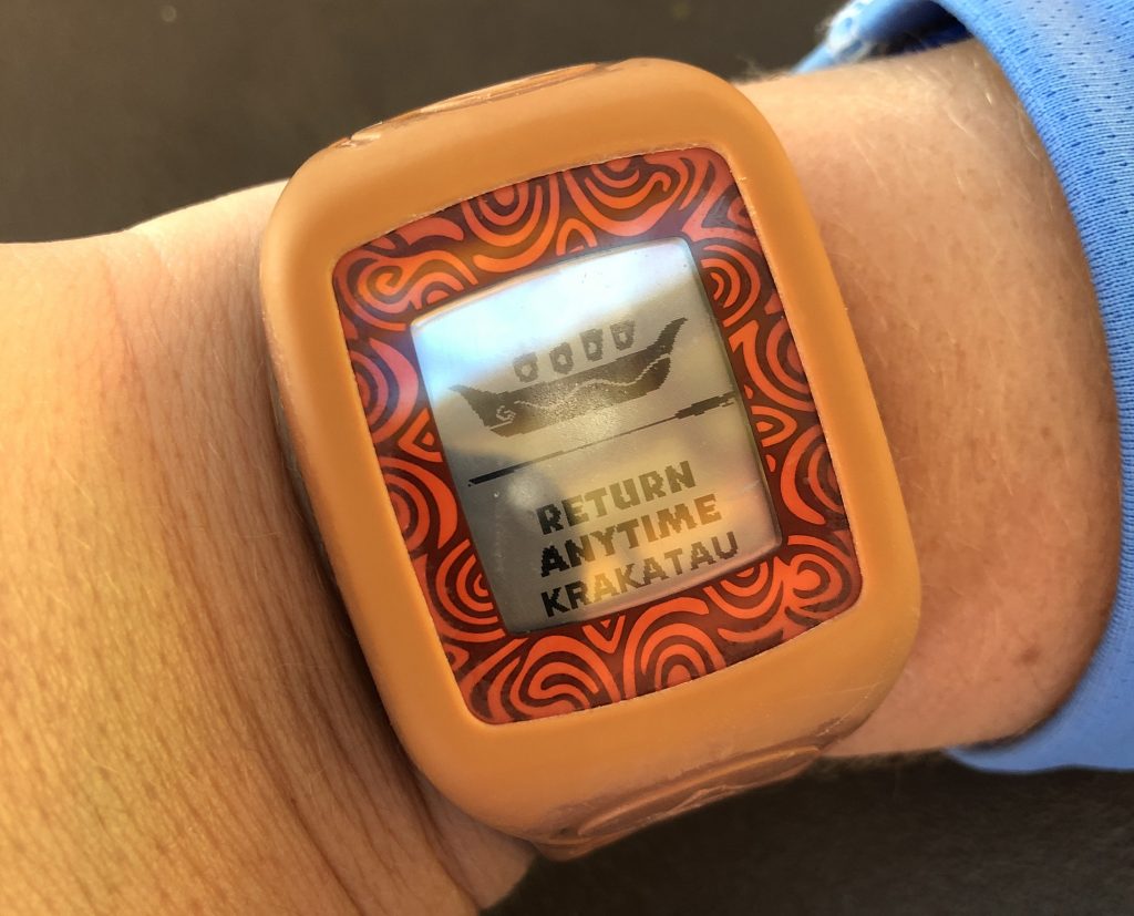 TapuTapu wearable device at Universal's Volcano Bay - by unofficialuniversal.com.