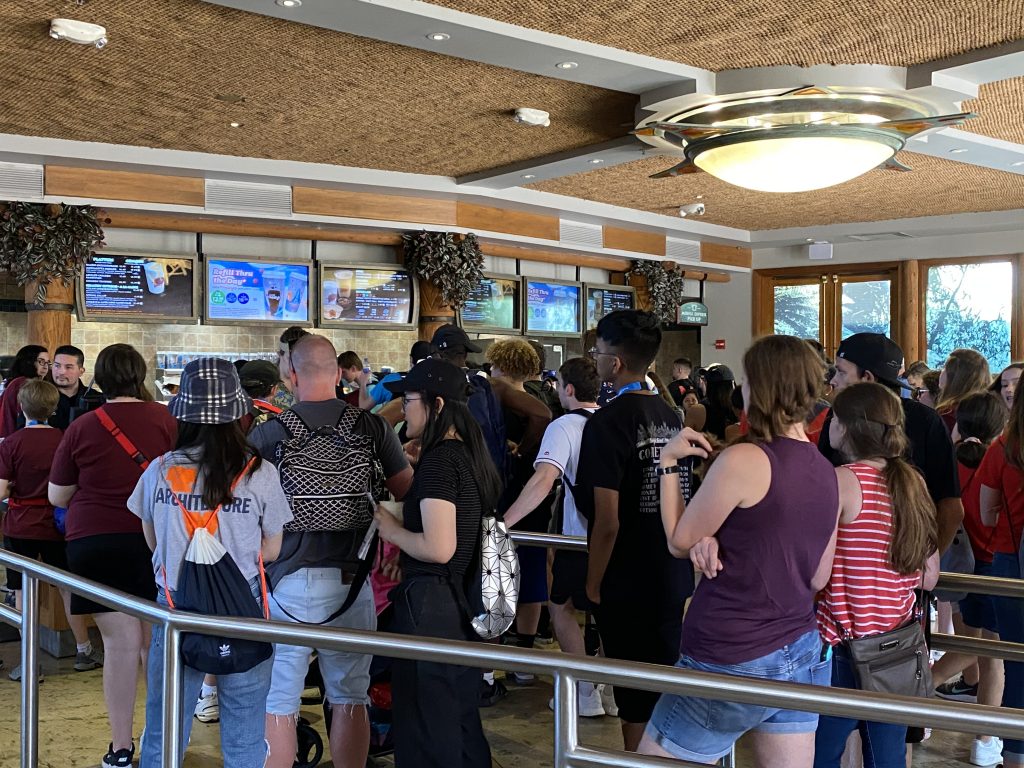 Ordering queue at The Burger Digs restaurant at Universal's Islands of Adventure - by unofficialuniversal.com.