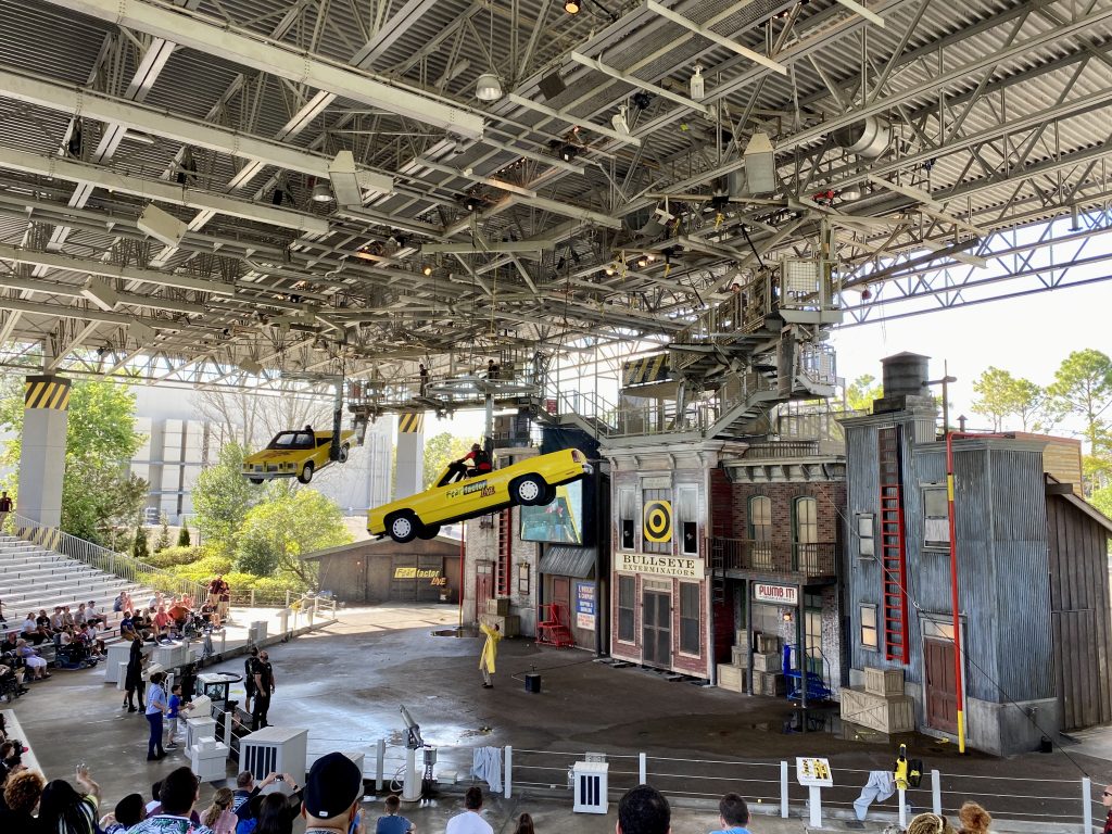 Competition at Fear Factor Live in Universal Studios Orlando - by unofficialuniversal.com.