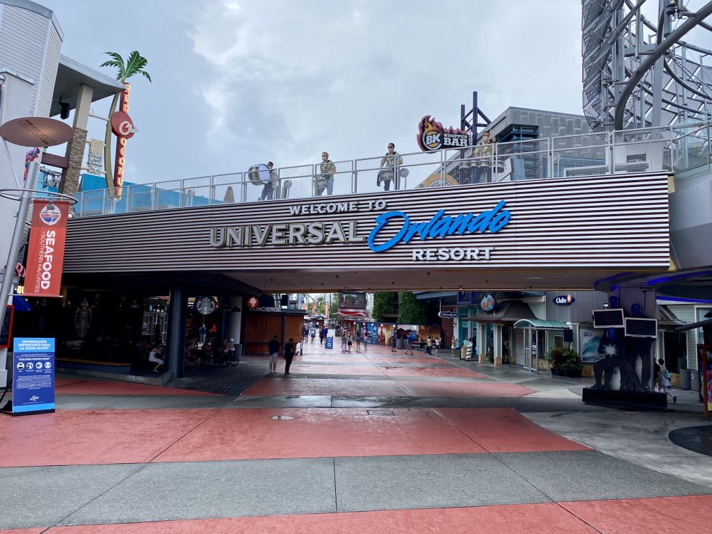 A band playing at the entrance to Universal's CityWalk complex in Orlando, Florida - by unofficialuniversal.com.
